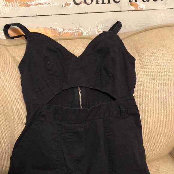 Urban Outfitters Pants - ♥️Urban Outfitters Overall Shorts♥️